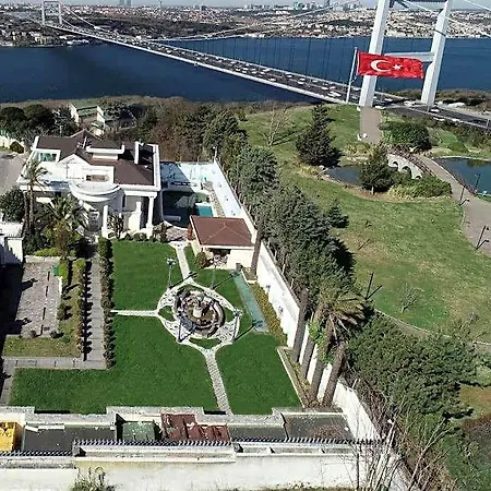 Beyaz * İstanbul