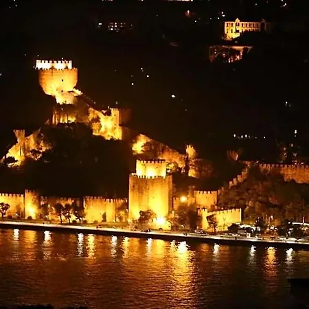 Beyaz Villa *